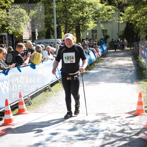 09.05.2026 - Störlauf H.Heesch http://msf.ph/oto/9677234 09.05.2026 16:00:47 Ziel 04821, 95180, 1858 meine-sportfotos.de