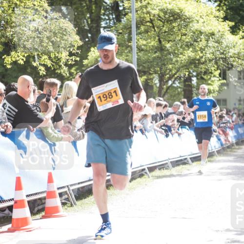 09.05.2026 - Störlauf H.Heesch http://msf.ph/oto/9677630 09.05.2026 15:23:09 Ziel 1981, 2358, 2342 meine-sportfotos.de