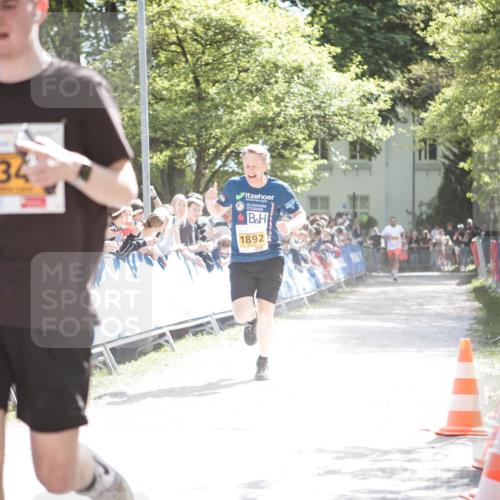 09.05.2026 - Störlauf H.Heesch http://msf.ph/oto/9677645 09.05.2026 15:23:13 Ziel 234, 1892 meine-sportfotos.de