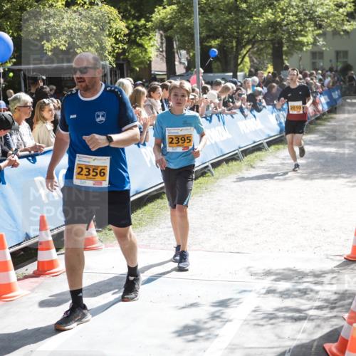 09.05.2026 - Störlauf H.Heesch http://msf.ph/oto/9677907 09.05.2026 15:25:45 Ziel 2356, 2395, 2010 meine-sportfotos.de