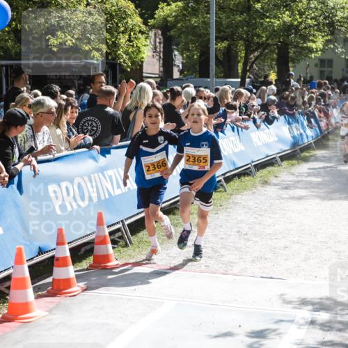 09.05.2026 - Störlauf H.Heesch http://msf.ph/oto/9678216 09.05.2026 15:27:47 Ziel 2365, 2366 meine-sportfotos.de