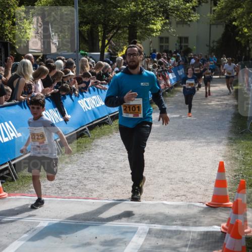 09.05.2026 - Störlauf H.Heesch http://msf.ph/oto/9678256 09.05.2026 15:28:06 Ziel 2229, 2101, 400 meine-sportfotos.de