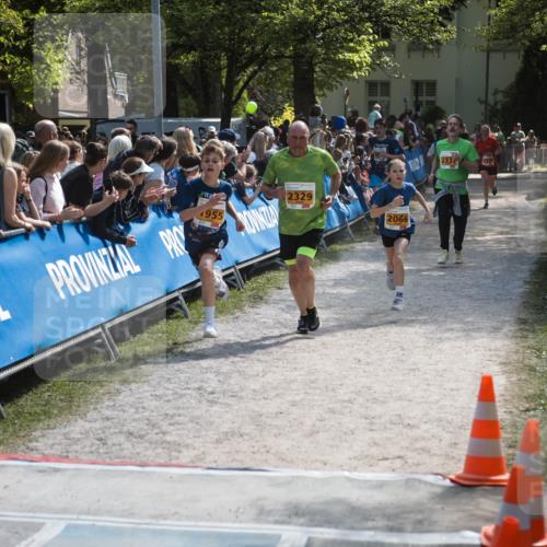 09.05.2026 - Störlauf H.Heesch http://msf.ph/oto/9678329 09.05.2026 15:28:26 Ziel 1955, 2329, 2066, 233 meine-sportfotos.de