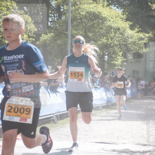 09.05.2026 - Störlauf H.Heesch http://msf.ph/oto/9678642 09.05.2026 15:30:18 Ziel 2009, 1934, 1980 meine-sportfotos.de