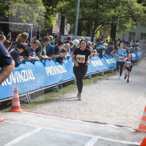 09.05.2026 - Störlauf H.Heesch http://msf.ph/oto/9679031 09.05.2026 15:32:59 Ziel 821, 95180, 20, 1912, 2197, 2213 meine-sportfotos.de