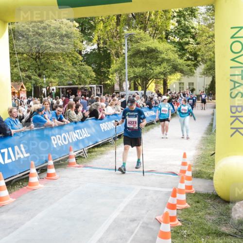 09.05.2026 - Störlauf H.Heesch http://msf.ph/oto/9680941 09.05.2026 18:19:56 Ziel 4223, 4167, 4168 meine-sportfotos.de