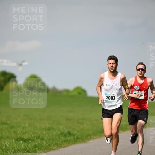 10.05.2026 - 8. Wedeler Halbmarathon Dr. Thomas Lammeyer http://msf.ph/oto/9691134 10.05.2026 11:11:53 Laufen 2083 meine-sportfotos.de
