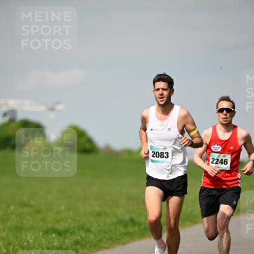 10.05.2026 - 8. Wedeler Halbmarathon Dr. Thomas Lammeyer http://msf.ph/oto/9691147 10.05.2026 11:11:54 Laufen 2083, 2246 meine-sportfotos.de