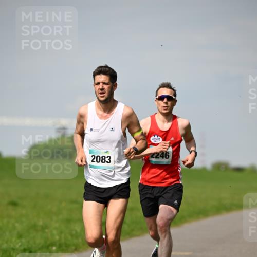 10.05.2026 - 8. Wedeler Halbmarathon Dr. Thomas Lammeyer http://msf.ph/oto/9691158 10.05.2026 11:11:55 Laufen 2083, 2246 meine-sportfotos.de