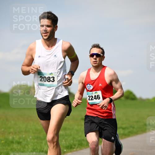 10.05.2026 - 8. Wedeler Halbmarathon Dr. Thomas Lammeyer http://msf.ph/oto/9691177 10.05.2026 11:11:56 Laufen 2083, 2246 meine-sportfotos.de