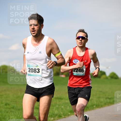 10.05.2026 - 8. Wedeler Halbmarathon Dr. Thomas Lammeyer http://msf.ph/oto/9691182 10.05.2026 11:11:57 Laufen 2083, 2246 meine-sportfotos.de