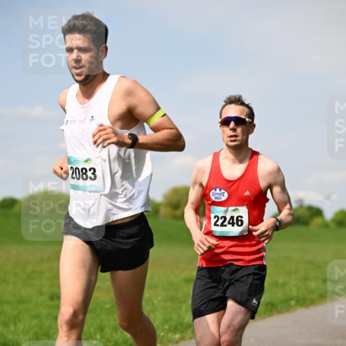 10.05.2026 - 8. Wedeler Halbmarathon Dr. Thomas Lammeyer http://msf.ph/oto/9691185 10.05.2026 11:11:57 Laufen 2083, 2246 meine-sportfotos.de