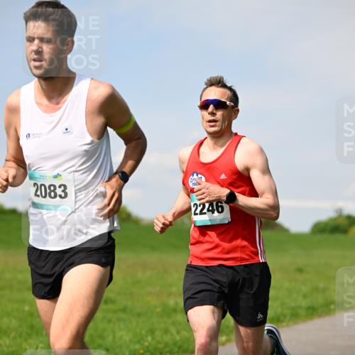 10.05.2026 - 8. Wedeler Halbmarathon Dr. Thomas Lammeyer http://msf.ph/oto/9691190 10.05.2026 11:11:57 Laufen 2083, 2246 meine-sportfotos.de