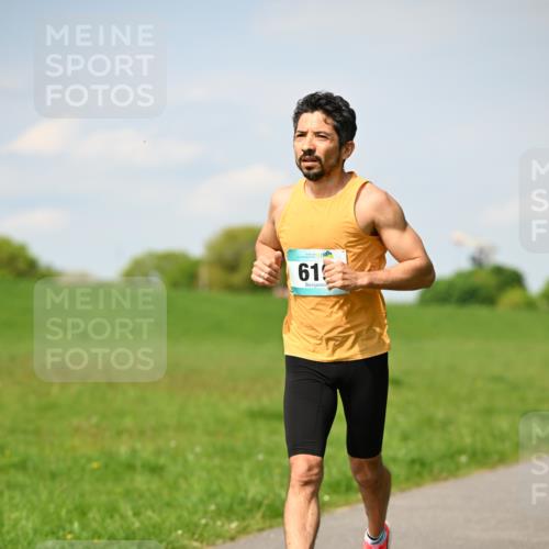 10.05.2026 - 8. Wedeler Halbmarathon Dr. Thomas Lammeyer http://msf.ph/oto/9691365 10.05.2026 11:12:47 Laufen  meine-sportfotos.de