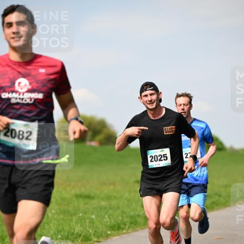 10.05.2026 - 8. Wedeler Halbmarathon Dr. Thomas Lammeyer http://msf.ph/oto/9691416 10.05.2026 11:13:11 Laufen 2082, 2025, 119 meine-sportfotos.de