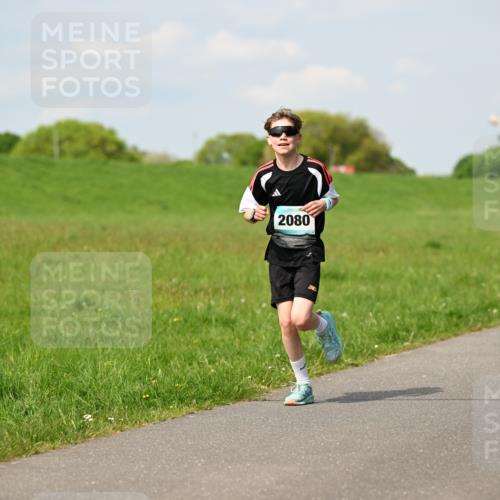 10.05.2026 - 8. Wedeler Halbmarathon Dr. Thomas Lammeyer http://msf.ph/oto/9691968 10.05.2026 11:14:41 Laufen 2080 meine-sportfotos.de