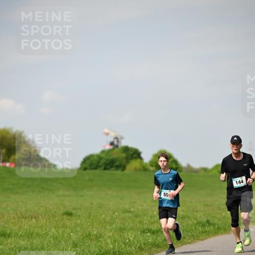 10.05.2026 - 8. Wedeler Halbmarathon Dr. Thomas Lammeyer http://msf.ph/oto/9692018 10.05.2026 11:14:52 Laufen 144 meine-sportfotos.de