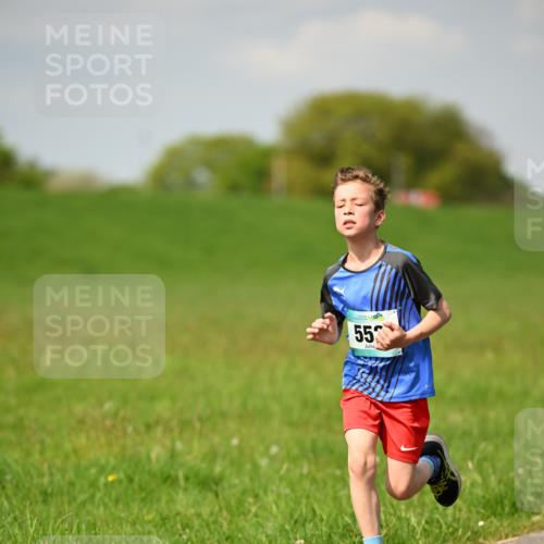 10.05.2026 - 8. Wedeler Halbmarathon Dr. Thomas Lammeyer http://msf.ph/oto/9692140 10.05.2026 11:15:03 Laufen  meine-sportfotos.de
