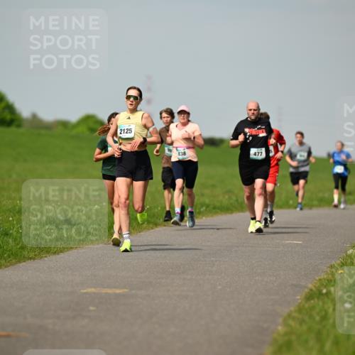 10.05.2026 - 8. Wedeler Halbmarathon Dr. Thomas Lammeyer http://msf.ph/oto/9692699 10.05.2026 11:16:17 Laufen 2125, 838, 477 meine-sportfotos.de