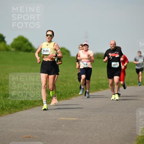10.05.2026 - 8. Wedeler Halbmarathon Dr. Thomas Lammeyer http://msf.ph/oto/9692718 10.05.2026 11:16:19 Laufen 2125, 838, 477 meine-sportfotos.de
