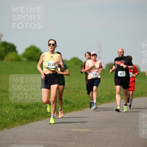 10.05.2026 - 8. Wedeler Halbmarathon Dr. Thomas Lammeyer http://msf.ph/oto/9692726 10.05.2026 11:16:19 Laufen 2125, 140, 838, 477 meine-sportfotos.de