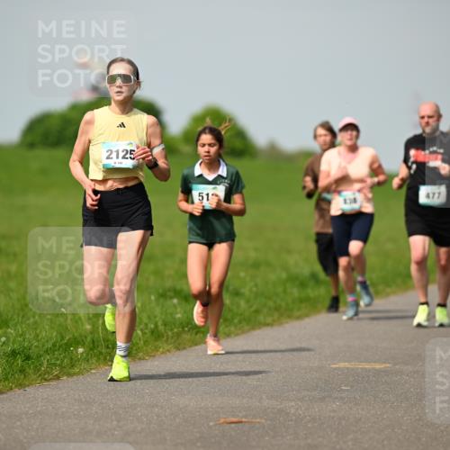 10.05.2026 - 8. Wedeler Halbmarathon Dr. Thomas Lammeyer http://msf.ph/oto/9692752 10.05.2026 11:16:20 Laufen 2125, 140 meine-sportfotos.de