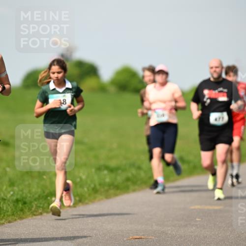 10.05.2026 - 8. Wedeler Halbmarathon Dr. Thomas Lammeyer http://msf.ph/oto/9692767 10.05.2026 11:16:22 Laufen 2125, 140 meine-sportfotos.de
