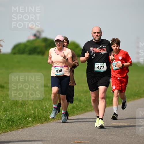 10.05.2026 - 8. Wedeler Halbmarathon Dr. Thomas Lammeyer http://msf.ph/oto/9692775 10.05.2026 11:16:23 Laufen 518, 2016, 838, 136, 477 meine-sportfotos.de