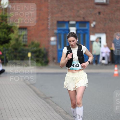 10.05.2026 - 8. Wedeler Halbmarathon Andreas Tolksdorf http://msf.ph/oto/9692842 10.05.2026 10:17:14 Laufen 483, 516 meine-sportfotos.de