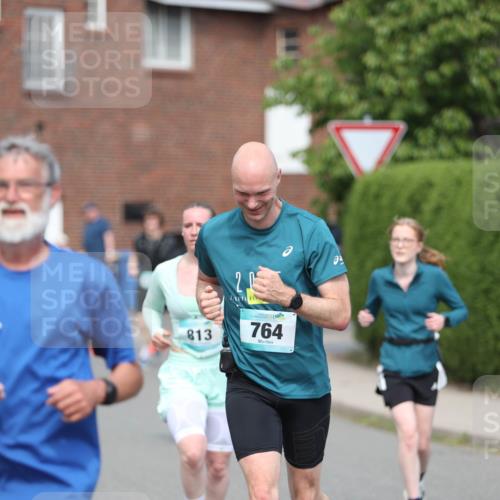 10.05.2026 - 8. Wedeler Halbmarathon Andreas Tolksdorf http://msf.ph/oto/9692908 10.05.2026 10:17:31 Laufen 813, 20, 764 meine-sportfotos.de