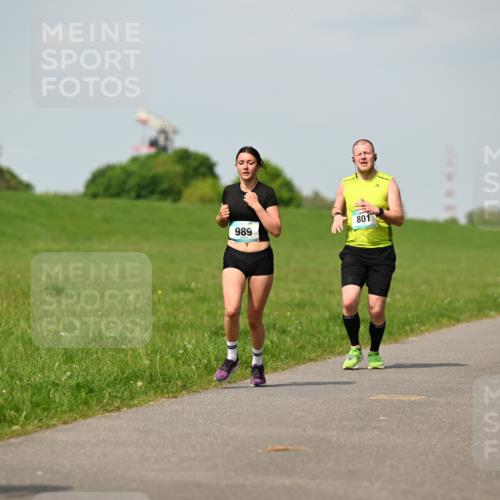 10.05.2026 - 8. Wedeler Halbmarathon Dr. Thomas Lammeyer http://msf.ph/oto/9692945 10.05.2026 11:16:44 Laufen 989, 801, 1027 meine-sportfotos.de