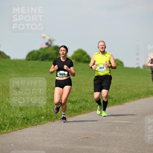 10.05.2026 - 8. Wedeler Halbmarathon Dr. Thomas Lammeyer http://msf.ph/oto/9692957 10.05.2026 11:16:44 Laufen 801, 989, 1027 meine-sportfotos.de