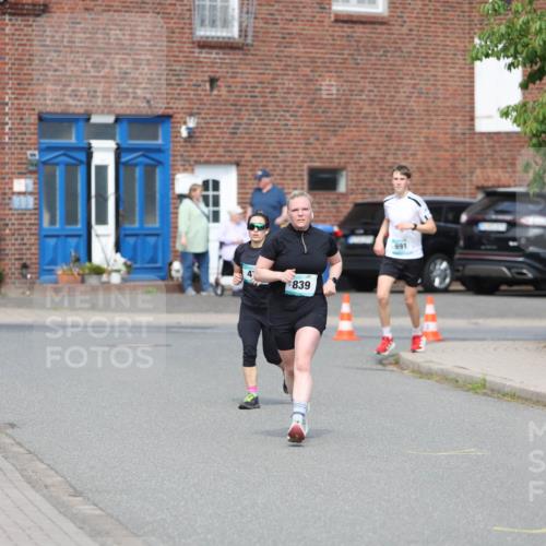 10.05.2026 - 8. Wedeler Halbmarathon Andreas Tolksdorf http://msf.ph/oto/9693010 10.05.2026 10:17:45 Laufen 4, 839 meine-sportfotos.de