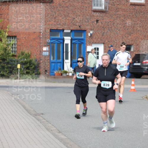10.05.2026 - 8. Wedeler Halbmarathon Andreas Tolksdorf http://msf.ph/oto/9693027 10.05.2026 10:17:46 Laufen 475, 839, 691 meine-sportfotos.de