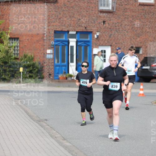 10.05.2026 - 8. Wedeler Halbmarathon Andreas Tolksdorf http://msf.ph/oto/9693031 10.05.2026 10:17:46 Laufen 475, 839, 691 meine-sportfotos.de