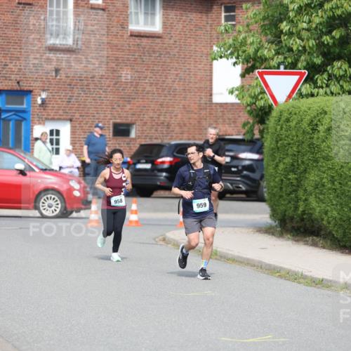 10.05.2026 - 8. Wedeler Halbmarathon Andreas Tolksdorf http://msf.ph/oto/9693063 10.05.2026 10:18:06 Laufen 958, 959 meine-sportfotos.de