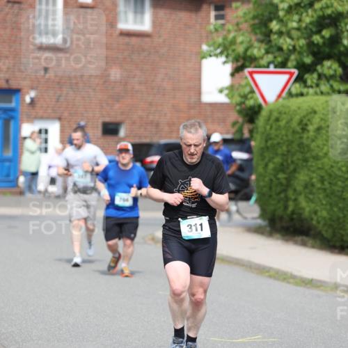 10.05.2026 - 8. Wedeler Halbmarathon Andreas Tolksdorf http://msf.ph/oto/9693110 10.05.2026 10:18:14 Laufen 311 meine-sportfotos.de