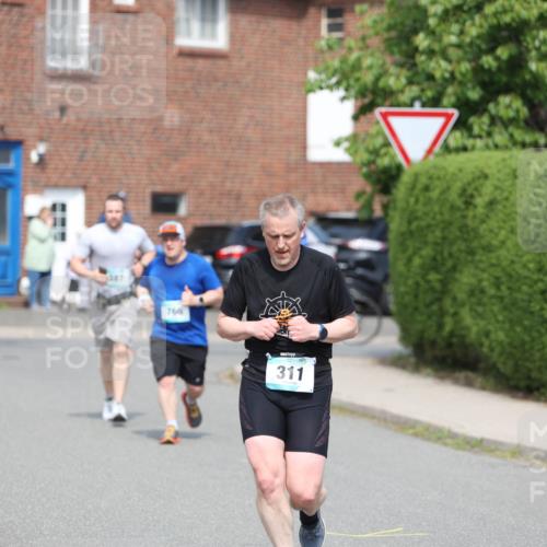 10.05.2026 - 8. Wedeler Halbmarathon Andreas Tolksdorf http://msf.ph/oto/9693118 10.05.2026 10:18:14 Laufen 766, 311 meine-sportfotos.de
