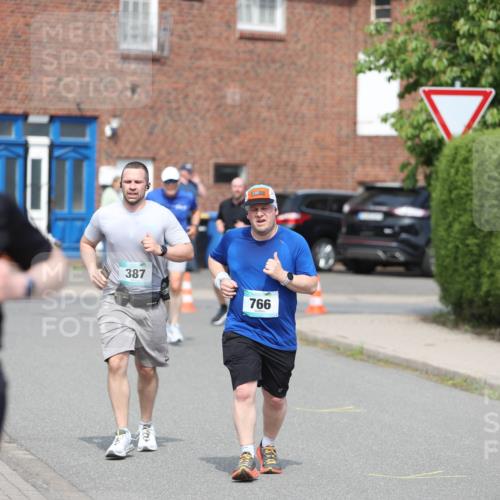 10.05.2026 - 8. Wedeler Halbmarathon Andreas Tolksdorf http://msf.ph/oto/9693131 10.05.2026 10:18:17 Laufen 311, 387, 766 meine-sportfotos.de