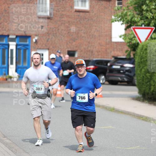 10.05.2026 - 8. Wedeler Halbmarathon Andreas Tolksdorf http://msf.ph/oto/9693139 10.05.2026 10:18:17 Laufen 387, 766 meine-sportfotos.de