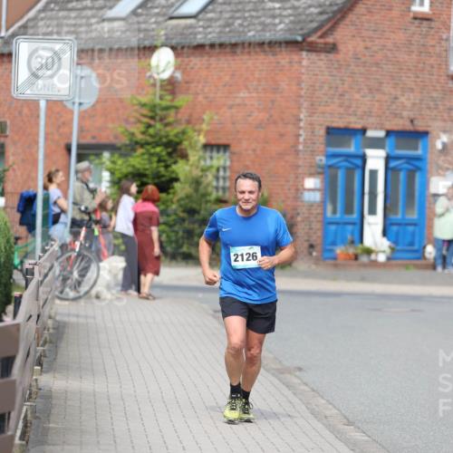 10.05.2026 - 8. Wedeler Halbmarathon Andreas Tolksdorf http://msf.ph/oto/9693209 10.05.2026 10:18:31 Laufen 3, 2126 meine-sportfotos.de