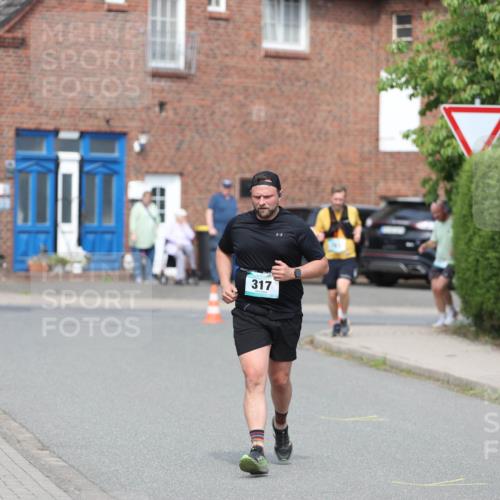 10.05.2026 - 8. Wedeler Halbmarathon Andreas Tolksdorf http://msf.ph/oto/9693226 10.05.2026 10:18:34 Laufen 317 meine-sportfotos.de