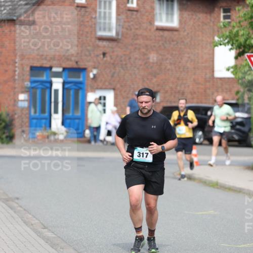 10.05.2026 - 8. Wedeler Halbmarathon Andreas Tolksdorf http://msf.ph/oto/9693243 10.05.2026 10:18:35 Laufen 317 meine-sportfotos.de