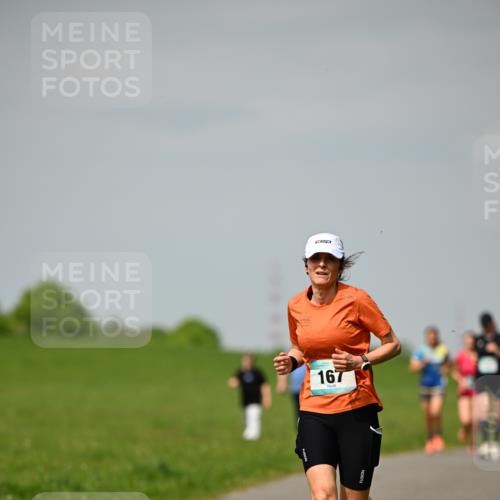 10.05.2026 - 8. Wedeler Halbmarathon Dr. Thomas Lammeyer http://msf.ph/oto/9693296 10.05.2026 11:17:36 Laufen 167 meine-sportfotos.de