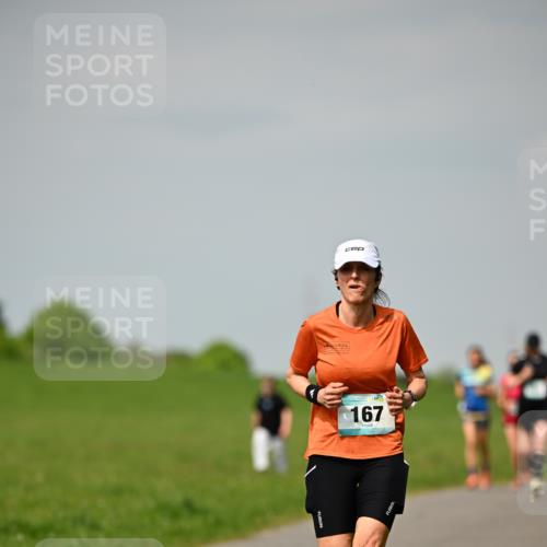 10.05.2026 - 8. Wedeler Halbmarathon Dr. Thomas Lammeyer http://msf.ph/oto/9693304 10.05.2026 11:17:37 Laufen 167 meine-sportfotos.de