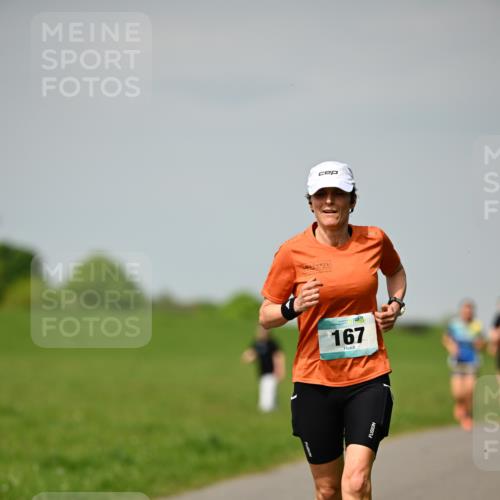 10.05.2026 - 8. Wedeler Halbmarathon Dr. Thomas Lammeyer http://msf.ph/oto/9693314 10.05.2026 11:17:37 Laufen 167 meine-sportfotos.de