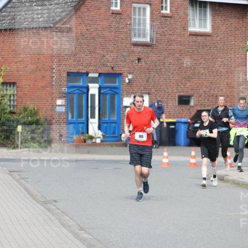 10.05.2026 - 8. Wedeler Halbmarathon Andreas Tolksdorf http://msf.ph/oto/9693323 10.05.2026 10:18:55 Laufen 90 meine-sportfotos.de