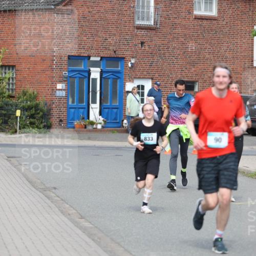 10.05.2026 - 8. Wedeler Halbmarathon Andreas Tolksdorf http://msf.ph/oto/9693338 10.05.2026 10:18:58 Laufen 833, 90 meine-sportfotos.de