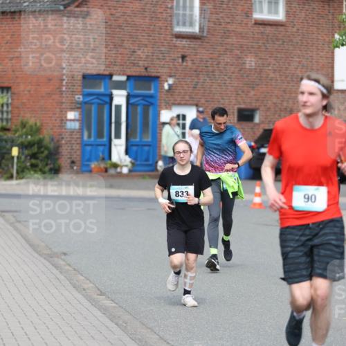 10.05.2026 - 8. Wedeler Halbmarathon Andreas Tolksdorf http://msf.ph/oto/9693353 10.05.2026 10:18:59 Laufen 833, 90 meine-sportfotos.de