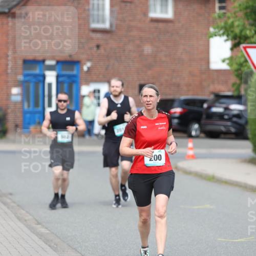 10.05.2026 - 8. Wedeler Halbmarathon Andreas Tolksdorf http://msf.ph/oto/9693359 10.05.2026 10:19:08 Laufen 201, 200 meine-sportfotos.de